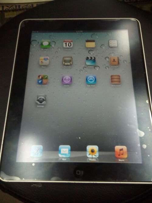 APPLE IPAD A1219 64 GIG