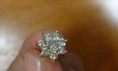 Single Ear ring piece with 8 Genuine Diamonds