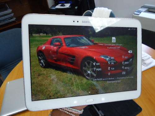 SAMSUNG GALAXY TAB 3 10.1 INCH 32GB + CHARGER