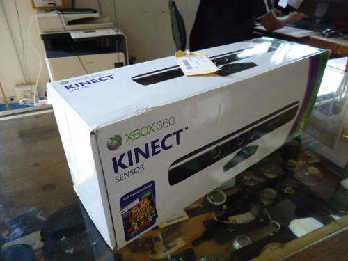 XBOX 360 Kinect Sensor