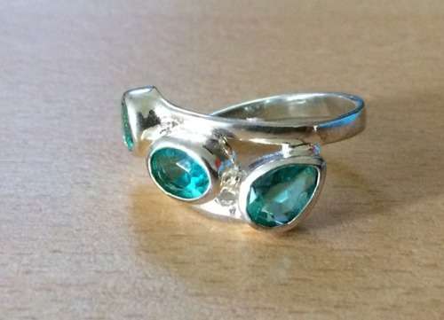 STERLING SILVER SIM GREEN AMETHYST RING SIZE 8