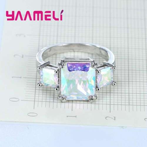 THREE MAGNIFICENT CUBIC ZIRCONIA STONES SILVER RING