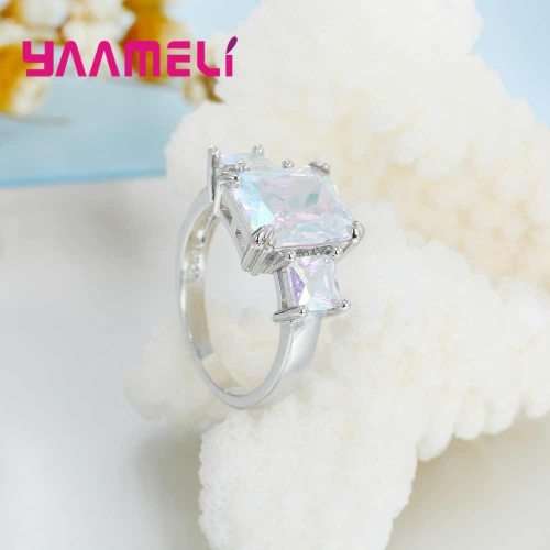 THREE MAGNIFICENT CUBIC ZIRCONIA STONES SILVER RING