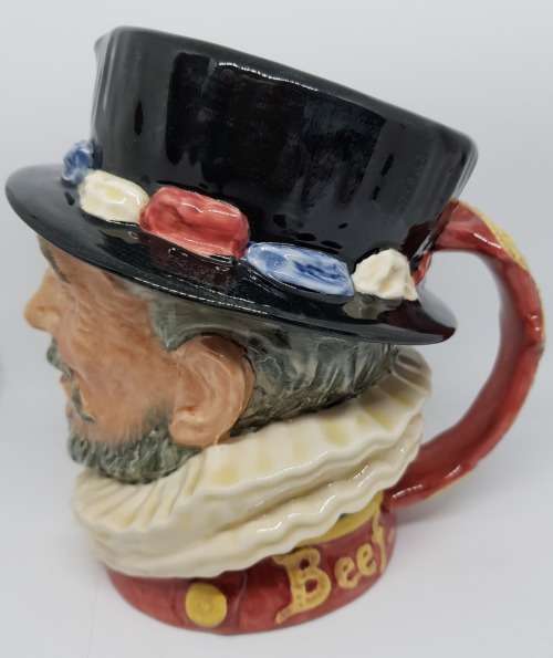 The Beefeater GR - Yellow Highlights Royal Doulton Character Jug -D6206 - Large - Perfect Condition!