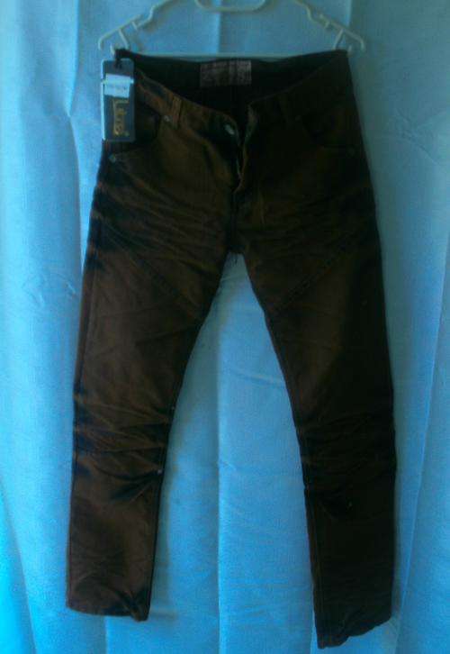 Fashion jean size 28