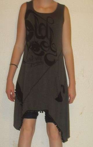 INTERESTING CHARCOAL DRESS. SIZE LARGE. AS NEW