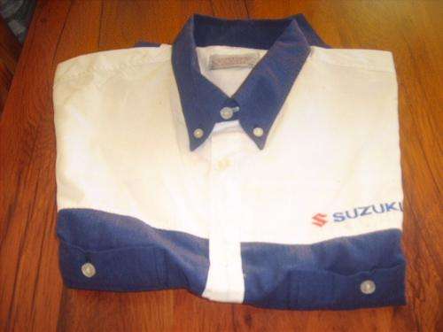 WHITE & BLUE SHIRT - SUZUKI ON FRONT. SIZE 2XL. AS NEW