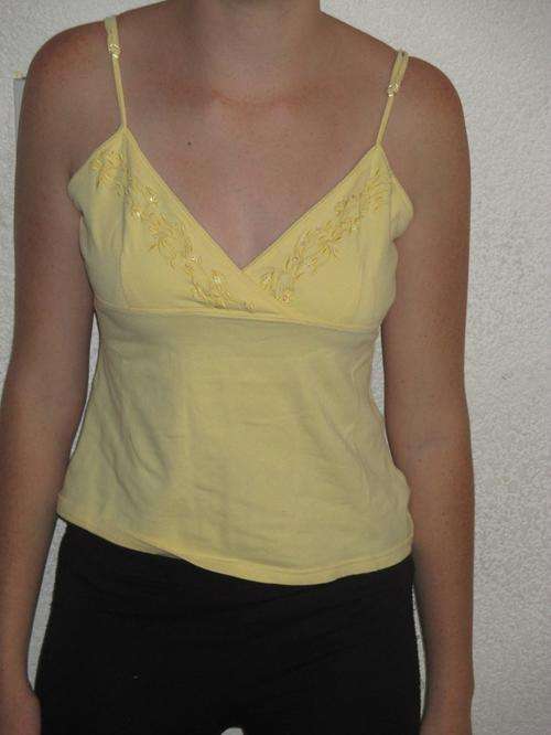 STRAPPY YELLOW TOP. WITH SEQUENCE DETAIL. SIZE 14. NEWS. AS NEW