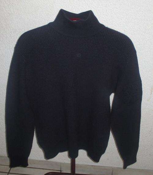 THICK BLUE POLO NECK JERSEY. GIANFRANCO FERRE JEANS. SZE LARGE. CONDITIO VERY GOOD