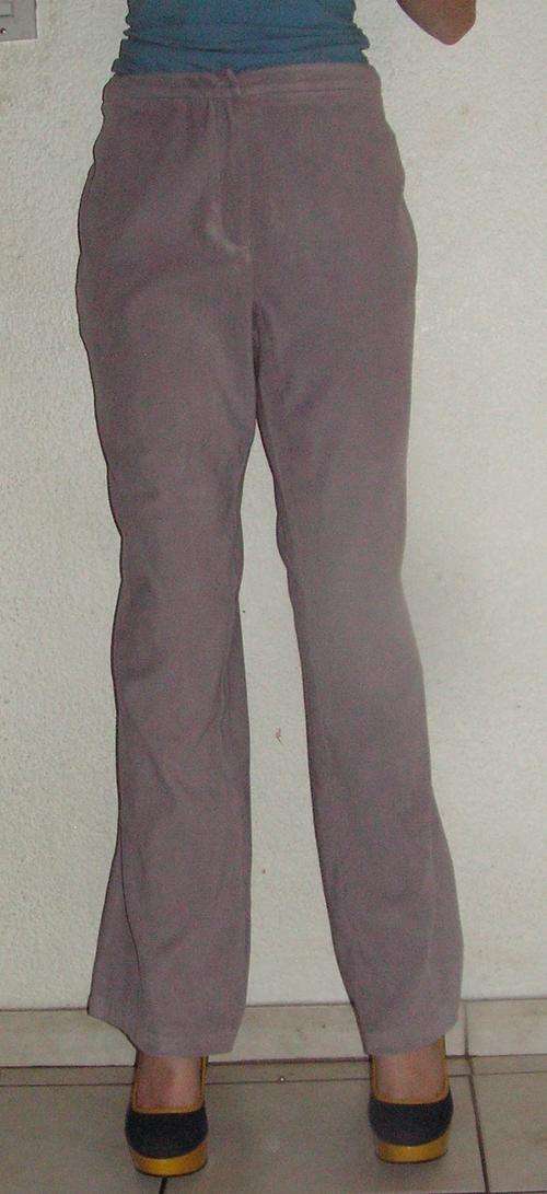 SUEDE PURPLE PANTS. KELSO. SIZE 16. CONDITION: VERY GOOD