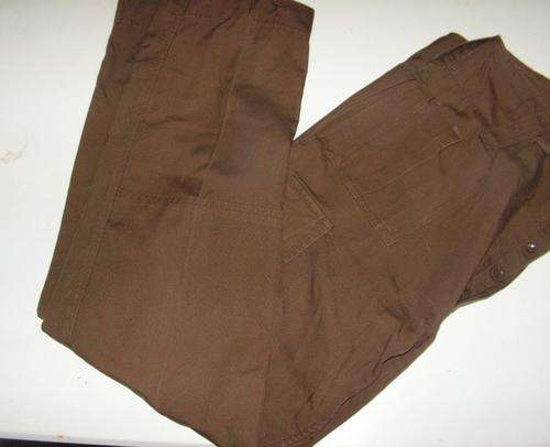 ARMY PANTS. SIZE 32. CONDITION: VERY GOOD