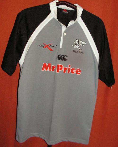 SHARKS SHIRT. SIZE EXTRA EXTRA LARGE. CONDITION: AS NEW