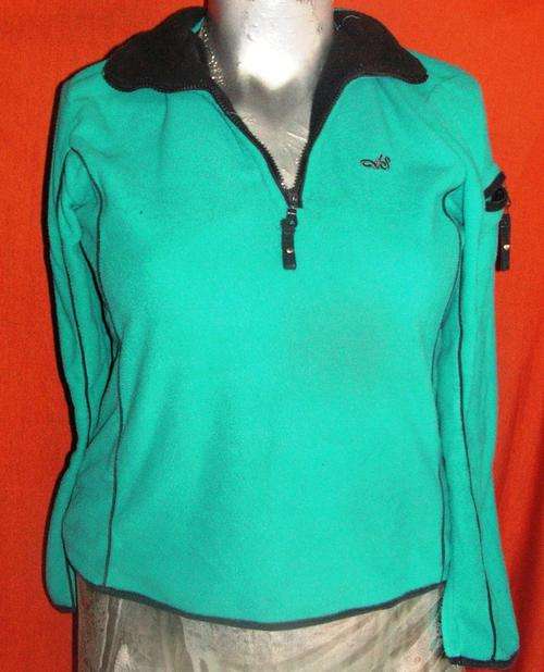 SEA GREEN SWEATER. SIZE 14. CONDITION: AS NEW