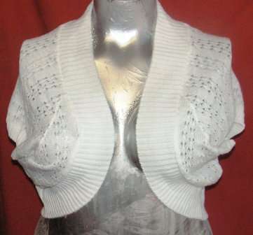 KNITTED WHITE BOLERO. SIZE EXTRA EXTRA LARGE.. CONDITION: AS NEW