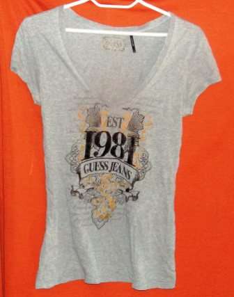 GREY GUESS JEANS T. SIZE LARGE. CONDITION: VERY GOOD