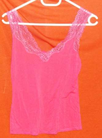 PINK VEST TOP WITH LACE. SIZE EXTRA LARGE. CONDITION:  GOOD