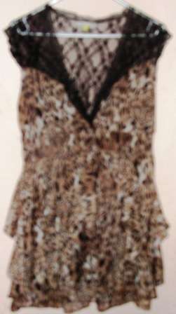 LEOPARD PRINT LONGER LENGTH TOP (DRESS?) WITH LACE. LARGE TANGO. CONDITION: VERY GOOD
