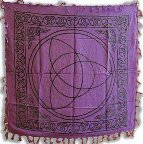 Triquetra Altar / Tarot Cloth