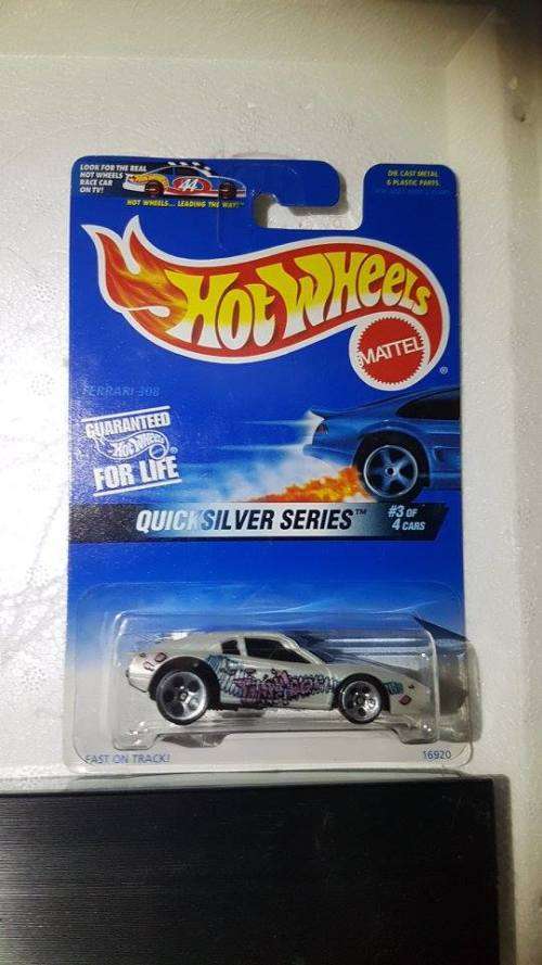 HOTWHEELS FERRARI