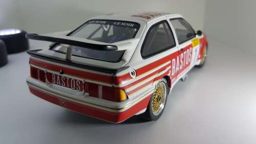 1/18 Minichamps Ford Sierra RS 500 - 24h SPA -1989