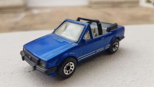 MATCHBOX FORD ESCORT CABRIOLET