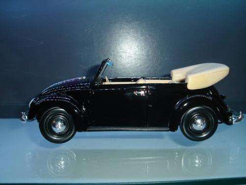 VW Beetle Convertible - 1951 - 1:18 Scale Diecast Model