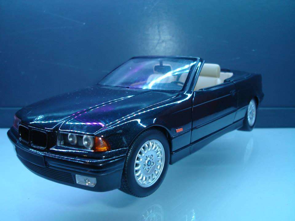 BMW E36 Cabriolet, 1:18 Scale Diecast Model
