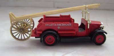 Vintage  "Days Gone"  Valetta  (Malta)  Fire  Brigade  by  Lledo
