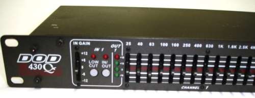SR430QXLR graphic equalizer