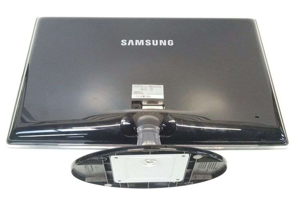 Samsung SyncMaster P2370 23" Wide Full HD Monitor