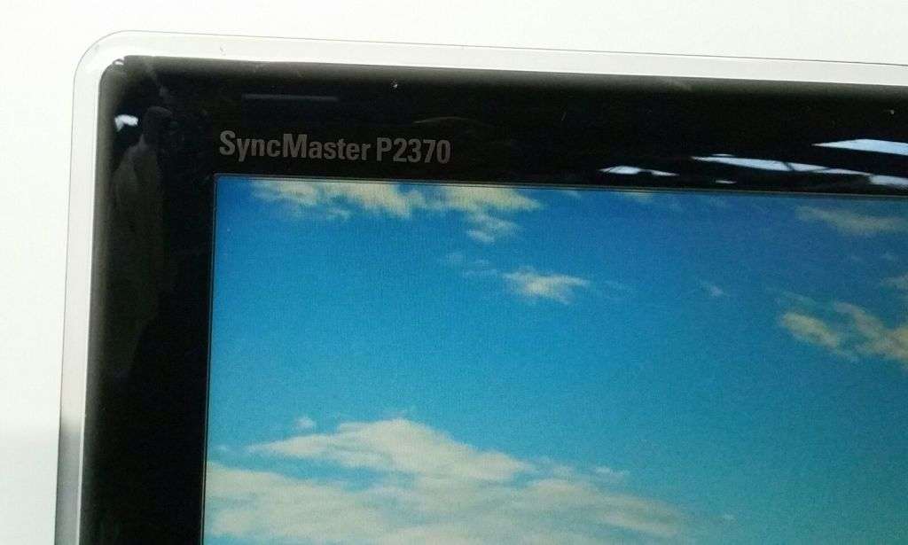 Samsung SyncMaster P2370 23" Wide Full HD Monitor