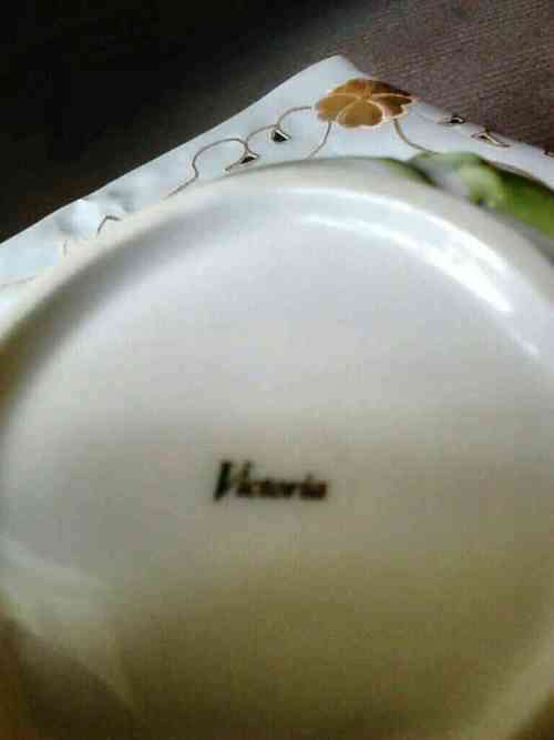 UNUSUAL 2 CUP TEA SET WITH TEAPOT & SPOONS