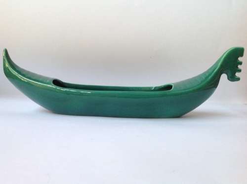 VINTAGE LUCIA WARE CERAMICS GONDOLA LOT 11