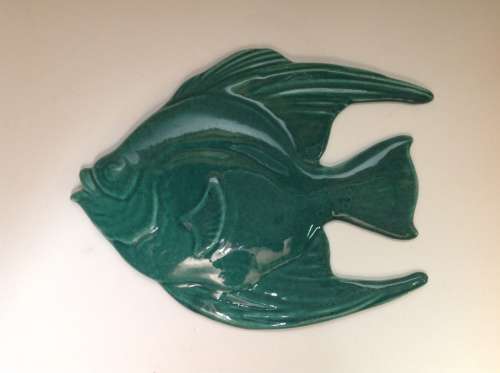 VINTAGE LUCIA WARE CERAMICS TURQUOISE 2D FISH LOT 14