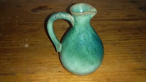 50% OFF LOT 38: VINTAGE MEDIUM SIZE [RAND CERAMIC INDUSTRIES] PITCHER/JUG + FREE GIFT