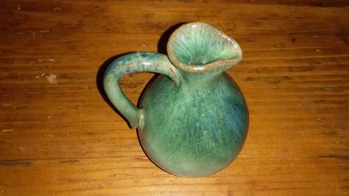 50% OFF LOT 38: VINTAGE MEDIUM SIZE [RAND CERAMIC INDUSTRIES] PITCHER/JUG + FREE GIFT