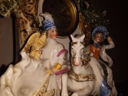 LOT 63: GERMAN PORCELAIN FIGURAL CLOCK FALCONRY THEME