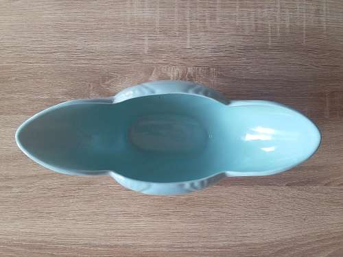 LOT 87: BEAUTIFUL FLORA ANN MID CENTURY VASE