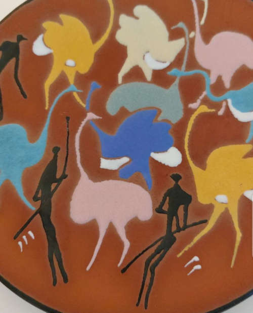 KALAHARI STUDIO CHARGER / WALL PLATE