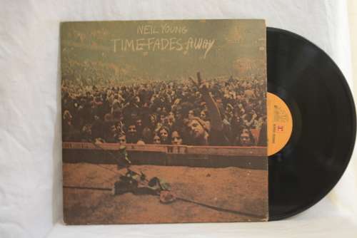 NEIL YOUNG - TIME FADES AWAY (VG/V-)