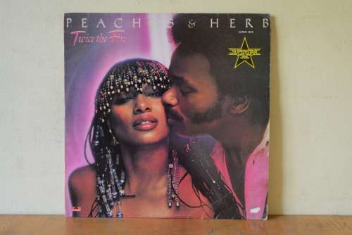PEACHES AND HERB - TWICE THE FIRE - VG/VG