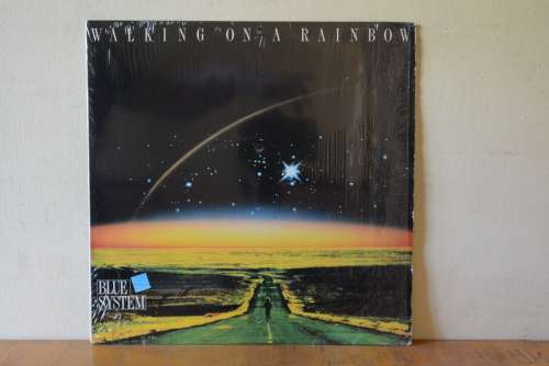 BLUE SYSTEM - WALKING ON A RAINBOW - VG+/VG+
