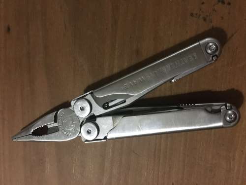 Leatherman Wave and leather sheath