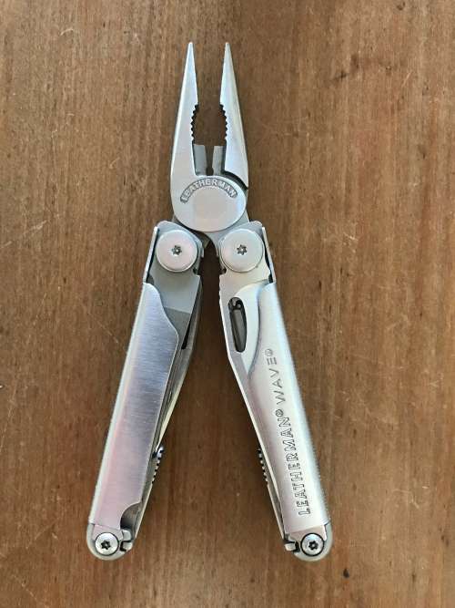 Leatherman wave