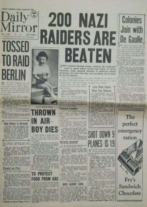 10X Authentic WW2 Newspapers - Lot 1 of 5