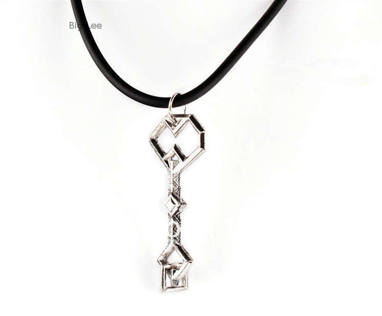 *NEW* The Hobbit - Key to Erabor Pendant Necklace