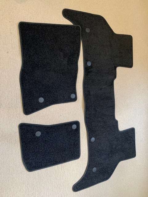 Land Rover Defender 110 (2021/22 model), floor mats (new)