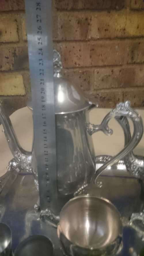 VINTAGE 1940 SILVER PLATED TEA AND COFFEE SET