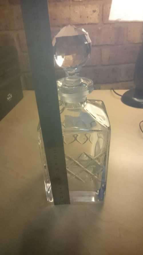 VINTAGE PURE THICK CRYSTAL WHISKEY DECANTER (C)