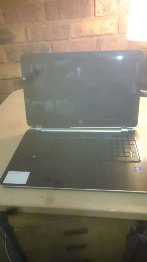 HP PAVILION I3  WINDOWS 8 LAPTOP